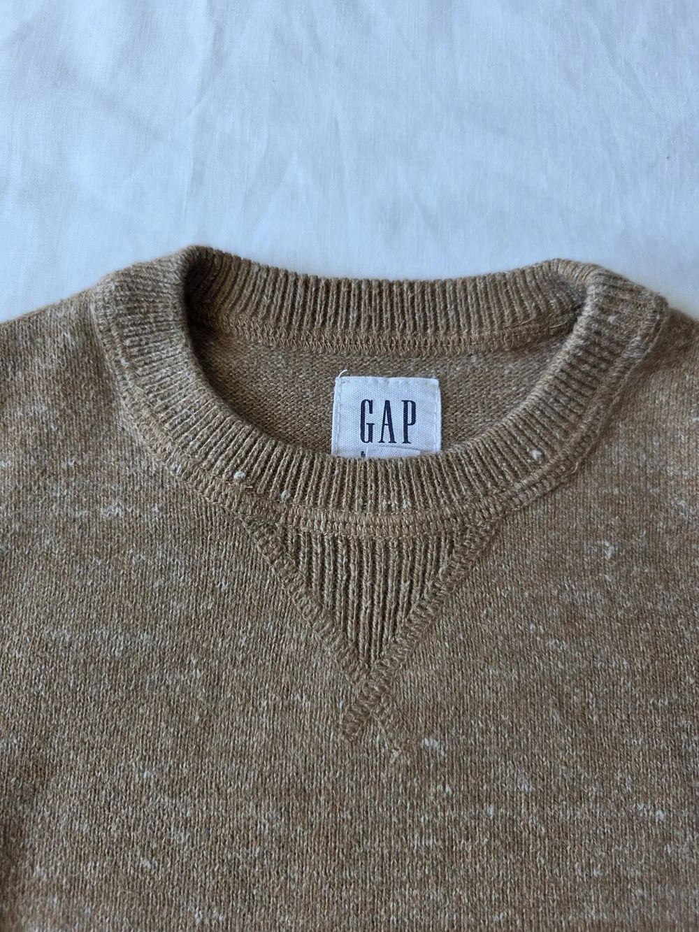 GAP Kids Crewneck Sweater in Heather Tan